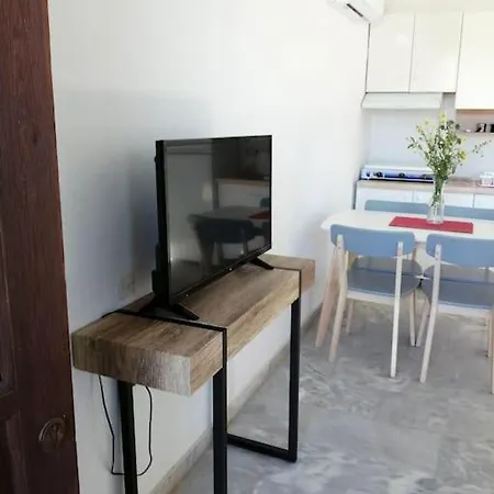 Cozy Rodas House 2 *